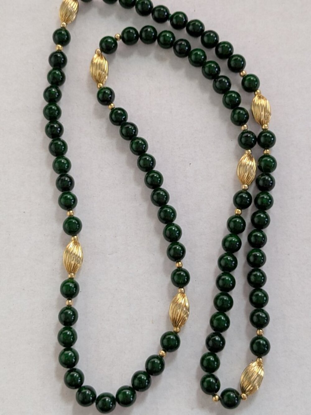 Vintage Green Gold Ball Beaded Gold Tone Accents Continuous Necklace